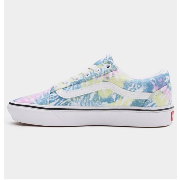 Vans Comfycush Old Skool Sneakers - Picture 8 of 11